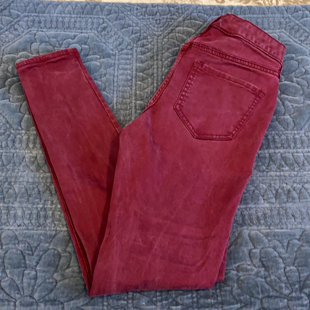 Old Navy rockstar super skinny jeans - wine color